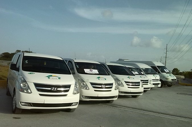 Private Transfer between Airport and Accommodation in Punta Cana - Why the private group format is useful for six people