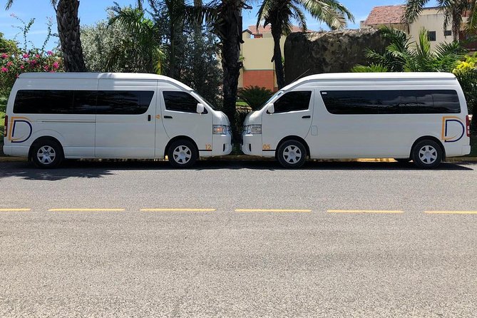 Private Transfer between Punta Cana Airport and Cap Cana - Families and Infant Seats