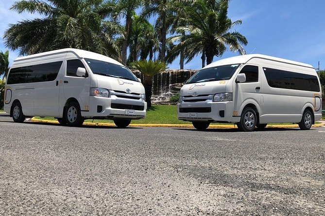 Private transfer between Punta Cana airport and Riu hotel - Key points at a glance