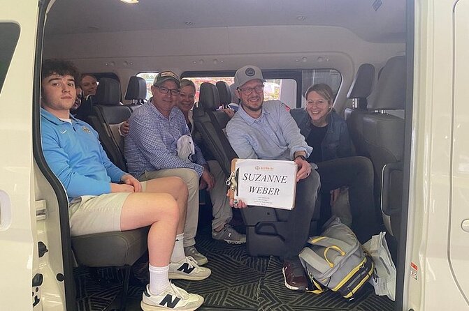 Private Transfer from Punta Cana Airport to Bavaro - What the 30-minute ride to Bavaro feels like