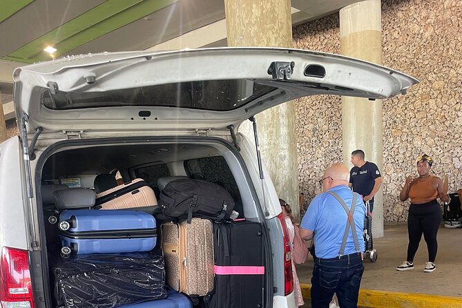 Private Transfer from Punta Cana Airport to Hotels - Drivers, communication, and peace of mind