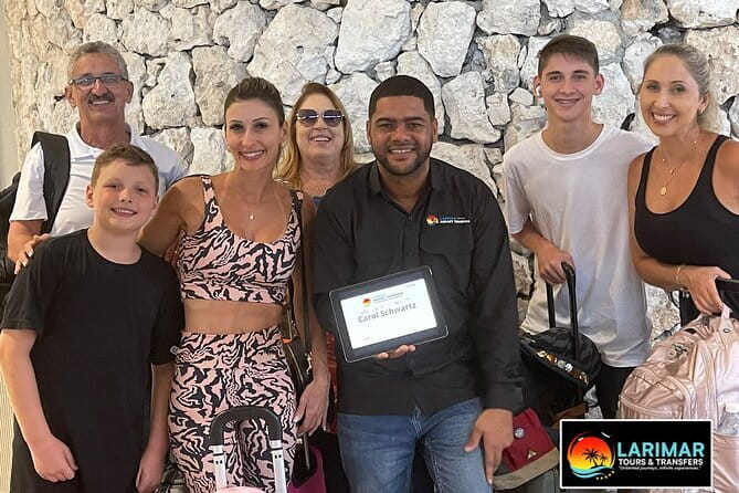 Private transfer from Puntacana airport to hotels-luxury services - How much value you get for $38 per group