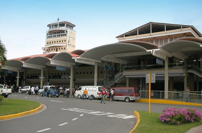 private transfer Puerto Plata Airport to Cabarete - A friendly driver and useful local pointers