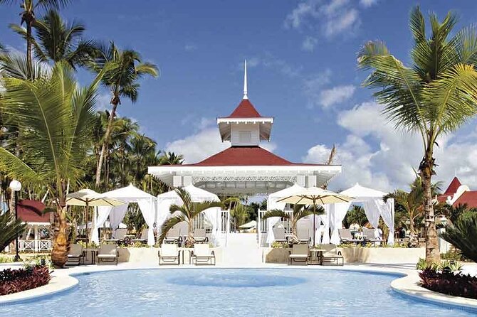 Private Transfer Punta Cana Airport to/from Bahia Principe Bouganville - What happens after you land at Punta Cana Airport
