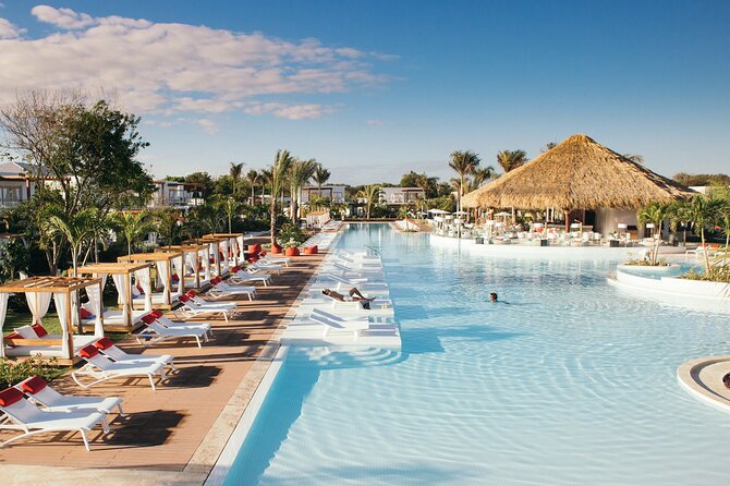 Private Transfer Punta Cana Airport to/from Club Med Punta Cana - A direct ride to Club Med Punta Cana