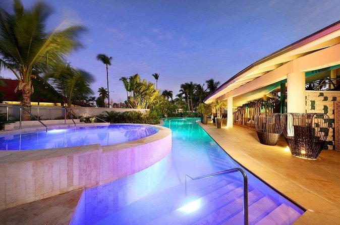Private Transfer Punta Cana Airport to/from Grand Palladium Palace Punta Cana - Why the $40 group price can make sense