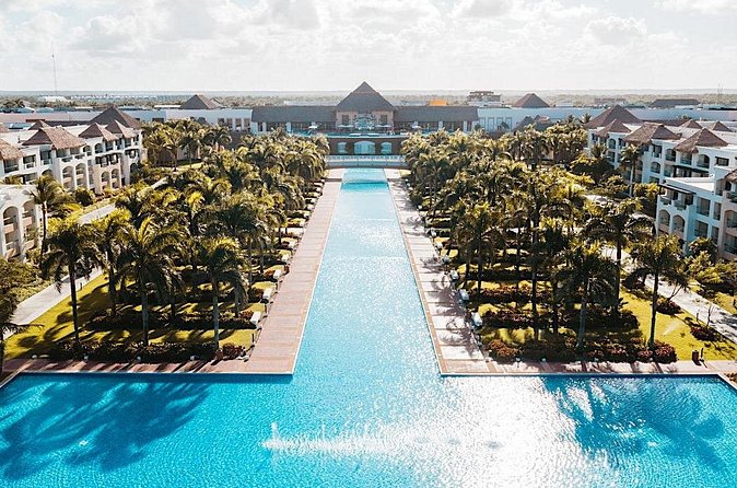 Private Transfer Punta Cana Airport to/from Hard Rock Punta Cana - Returning From Hard Rock to PUJ
