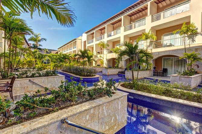 Private Transfer Punta Cana Airport to/from Hideaway by Royalton - A straight ride from PUJ to Hideaway by Royalton