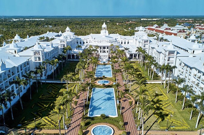 Private Transfer Punta Cana Airport to from Riu Palace Punta Cana - How the $40 price compares in real use