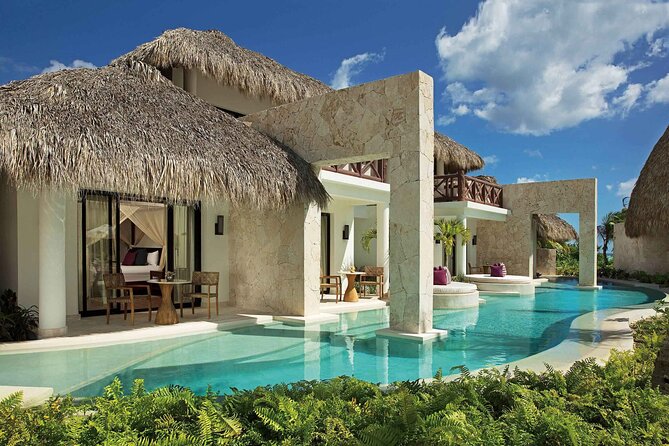 Private Transfer Punta Cana Airport to or from Secrets Cap Cana - How the arrival pickup works