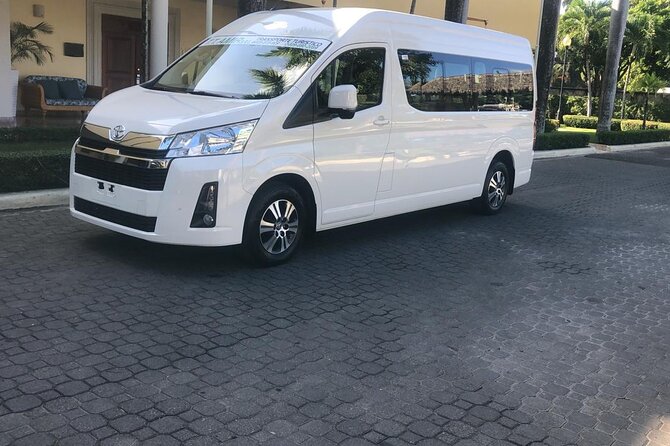 Private Transfer (STI) Santiago De Los Caballeros-Puerto Plata - Why the private group format matters