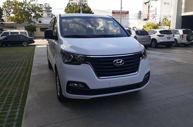 Private transfer - Clean vehicles and courteous service