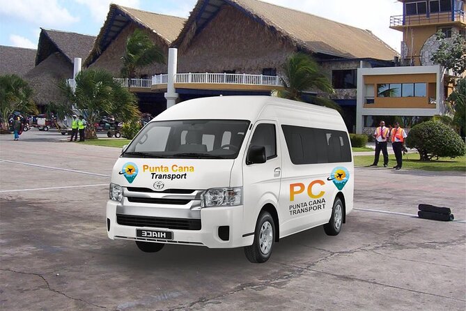Private Transfers from Punta Cana Airport to Hotels - A short route with real value