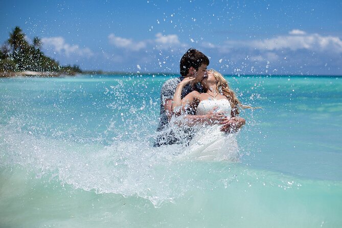 Professional Photo Session at a Bavaro Beach - Arriving by private transport