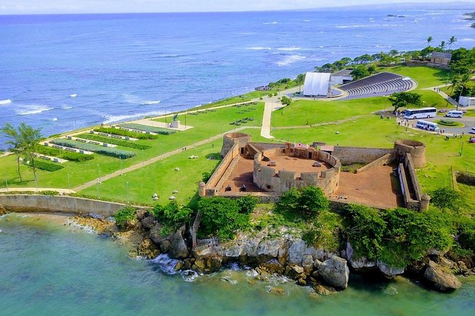 Puerto Plata: city tour - Amber, larimar, and the city’s final photo