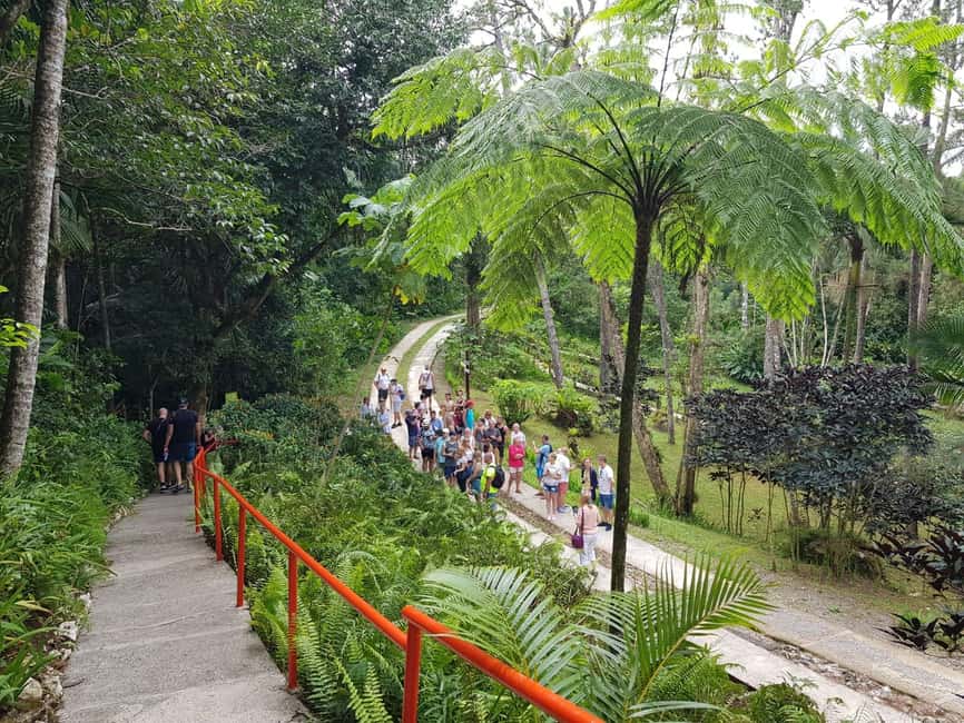 Puerto Plata: City Tour, Mountain and Lunch - The beach stop and the five-hour pace