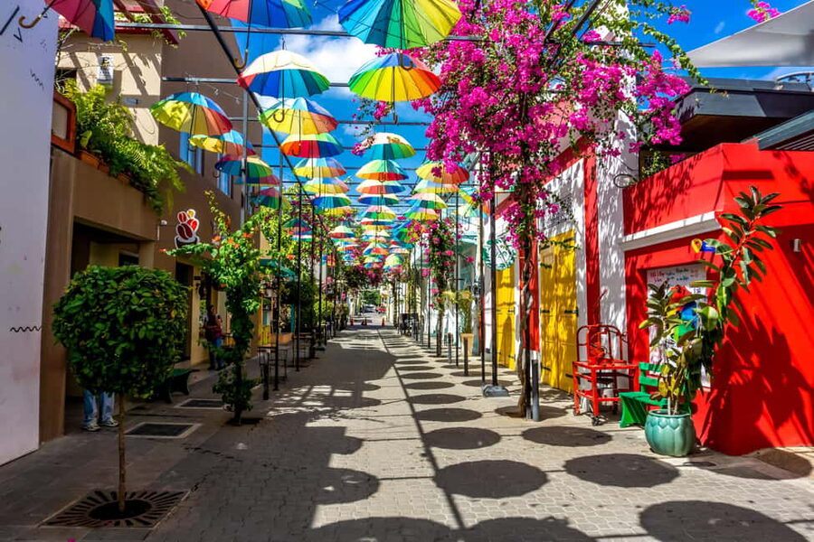 Puerto Plata: City tour through the historic old town - Starting at Macorix House of Rum