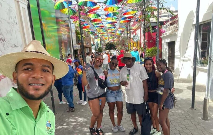 Puerto Plata: Half-Day Historic and Cultural Highlights Tour - Cigars, amber, larimar, and the shopping question