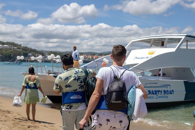 Puerto Plata Private Catamaran Snorkeling, BBQ & Open Bar - Snorkeling Over Sosúa Reef