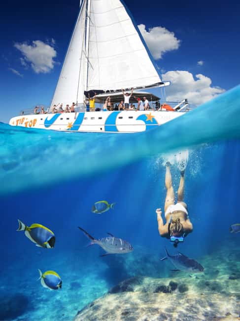 Puerto Plata: Sosúa Catamaran Day Trip with Lunch and Drinks - The sailing portion and coastal views