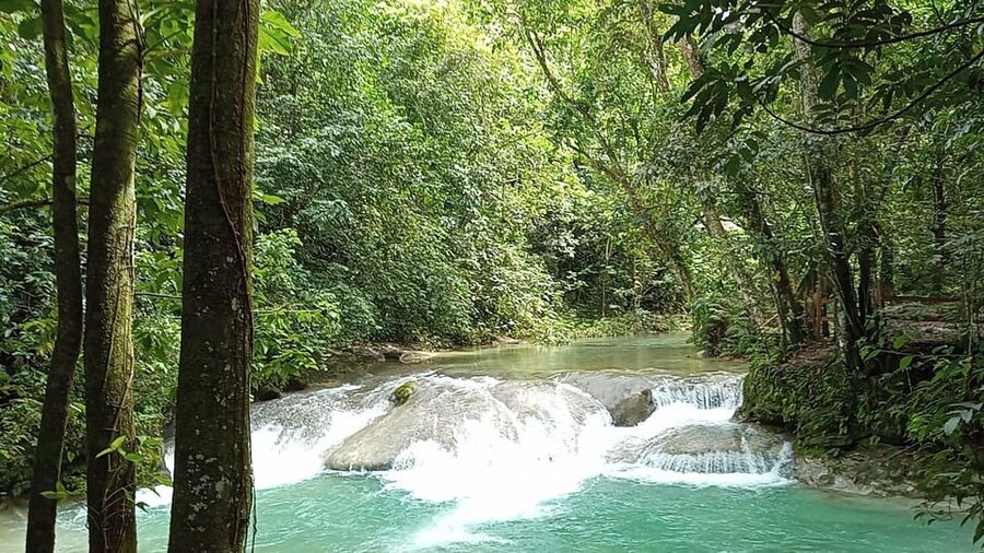 Puerto Plata: Taino Valley and Dominican Flavor Experience - Lunch at Casa Antigua in Tubagua