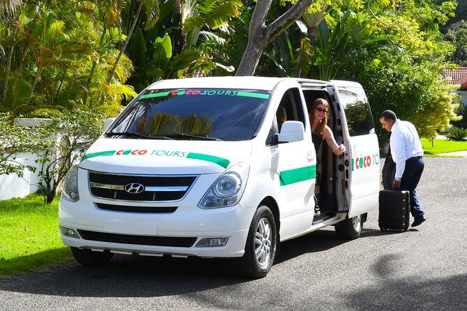 Puerto Plata to Lifestyle LHVC transfer - The westbound ride takes you through Puerto Plata