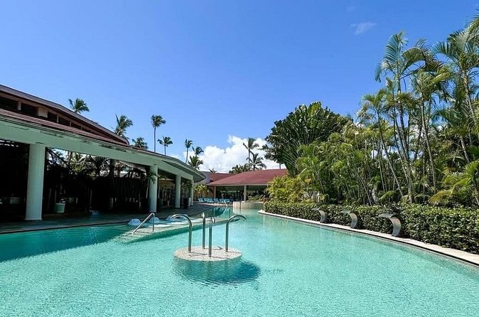 (PUJ) Punta Cana Airport Private Transfers to Hotels - The ride to Punta Cana, Bávaro, Cap Cana, or Uvero Alto