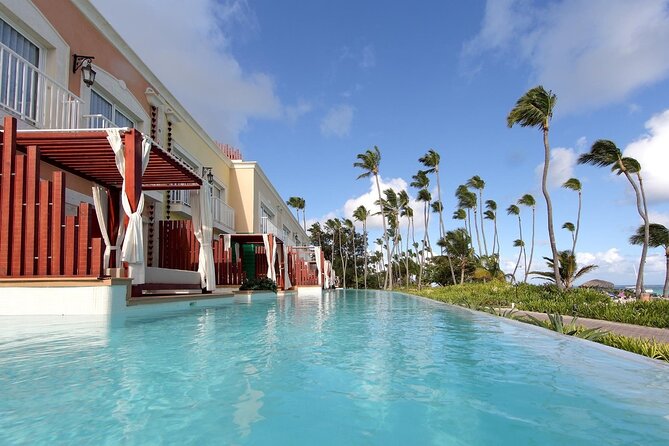 Punta Cana Airport Private Transfer to or from Grand Palladium Bavaro - Why a private Punta Cana transfer can make arrival easier