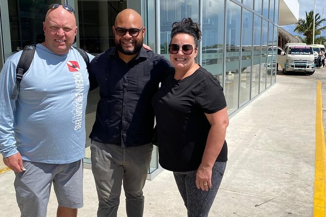 Punta Cana Airport Shuttle to Bávaro and Punta Cana Hotels - Communication before and during the ride