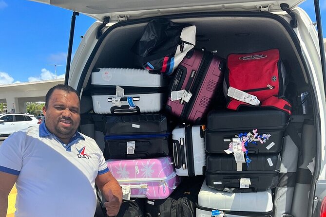 Punta Cana Airport to ALL IBEROSTAR RESORTS in PUNTA CANA R/T - Meeting your driver at Punta Cana International Airport