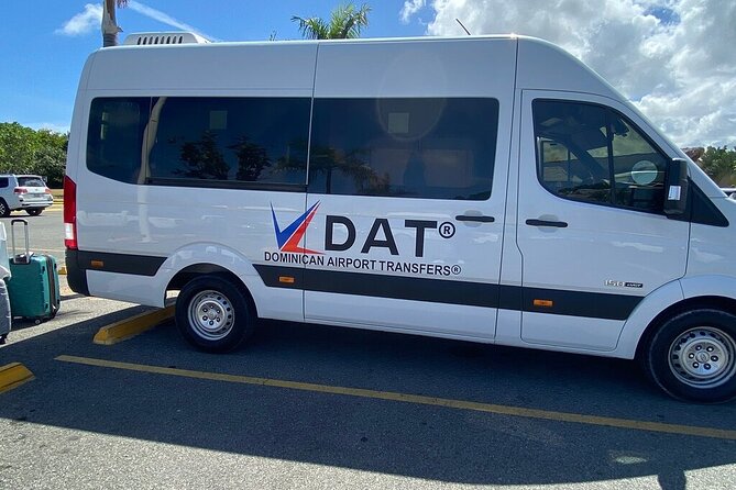 Punta Cana Airport to ALL INCLUSIVE RESORTS in UVERO ALTO R/T - Who should book this transfer