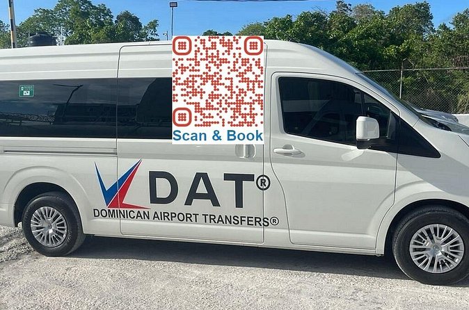 Punta Cana Airport to ALL MAJESTIC RESORTS in PUNTA CANA R/T - The vehicle, driver, and onboard details