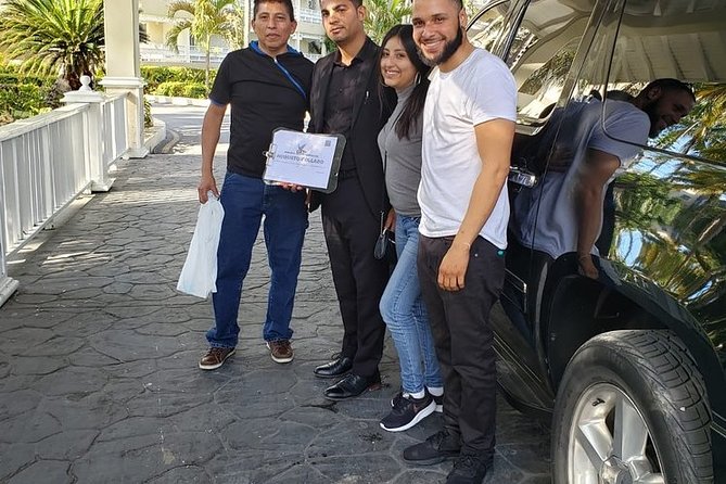 Punta Cana Airport to EXCELLENCE EL CARMEN (Uvero Alto) R/T - Small details that make the airport handoff easier