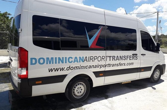 Punta Cana Airport to GRAND SIRENIS & AQUAGAME (Uvero Alto) R/T - Local help without turning the ride into a tour