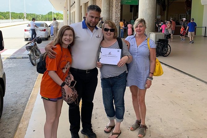 Punta Cana Airport to HARD ROCK HOTEL & CASINO in PUNTA CANA R/T - Finding your driver at Punta Cana Airport