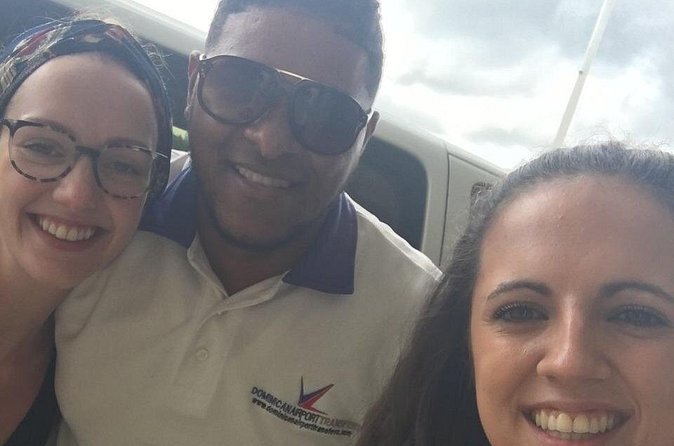 Punta Cana Airport to TRS TURQUESA R/T - The return trip from TRS Turquesa