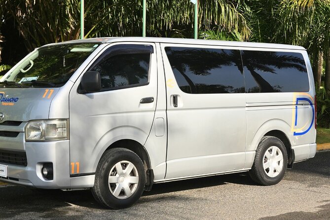 Punta Cana Airport to Uvero Alto Hotels - Vehicle comfort, Wi-Fi, and service style