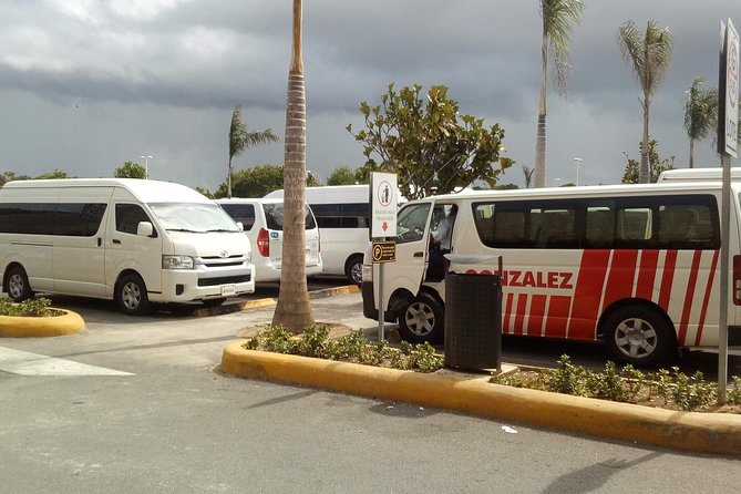 Punta Cana Airport Transfer Service - What the vehicle and service are like