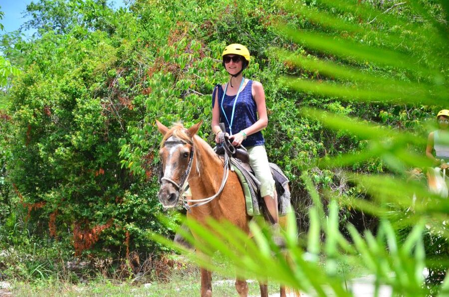 Punta Cana: Bávaro Adventure Park Horse Riding & Waterfalls - The Waterfall Pool: pleasant, but not wild nature