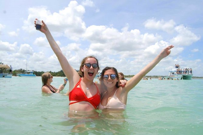 Punta Cana Booze Cruise with Snorkeling, Natural Pool & Open Bar - Snacks, music, and the ride back