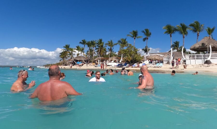 Punta Cana: Catalina Island Trip with Snorkeling - What happens when plans go wrong