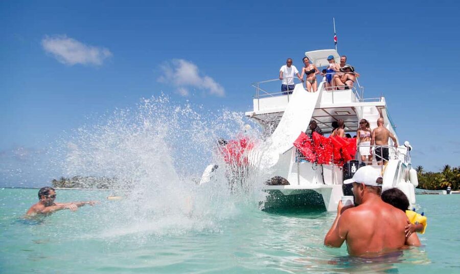 Punta Cana: Catamaran Boat Party with Unlimited Drinks - What the $58 price really covers