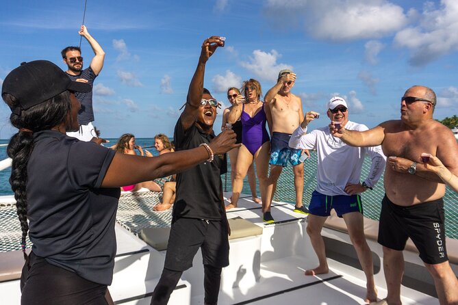 Punta Cana Catamaran Party– Snorkeling, Open Bar, Music & Pickup - What kind of Punta Cana boat trip is this?
