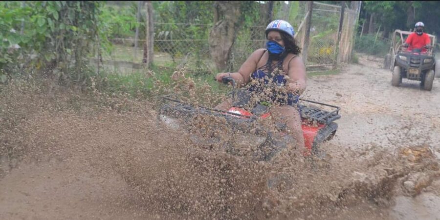 Punta Cana : Done Buggy Excursions AtV /cenote on the Beach - The Indigenous Springs cenote is the coolest stop