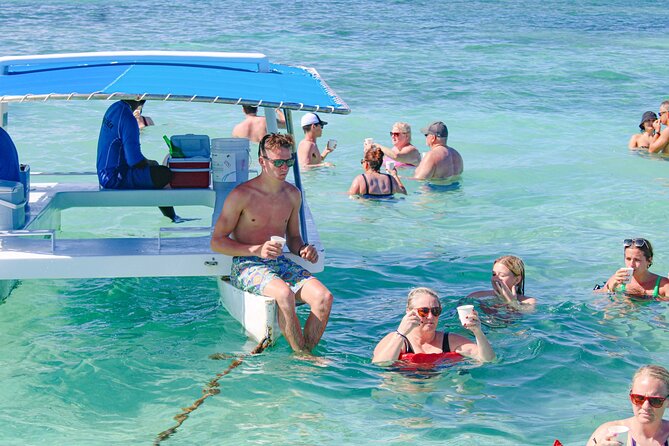 Punta Cana Exclusive Adults-Only Snorkel with Food and Drinks - A palm-shaded beach and the CocoLoco stop