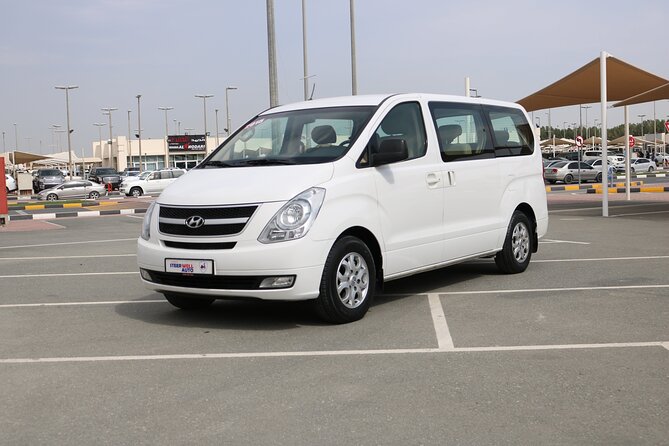 Punta Cana: Exclusive Luxury Transfer Airport to Your Hotel - Drivers who add a local welcome