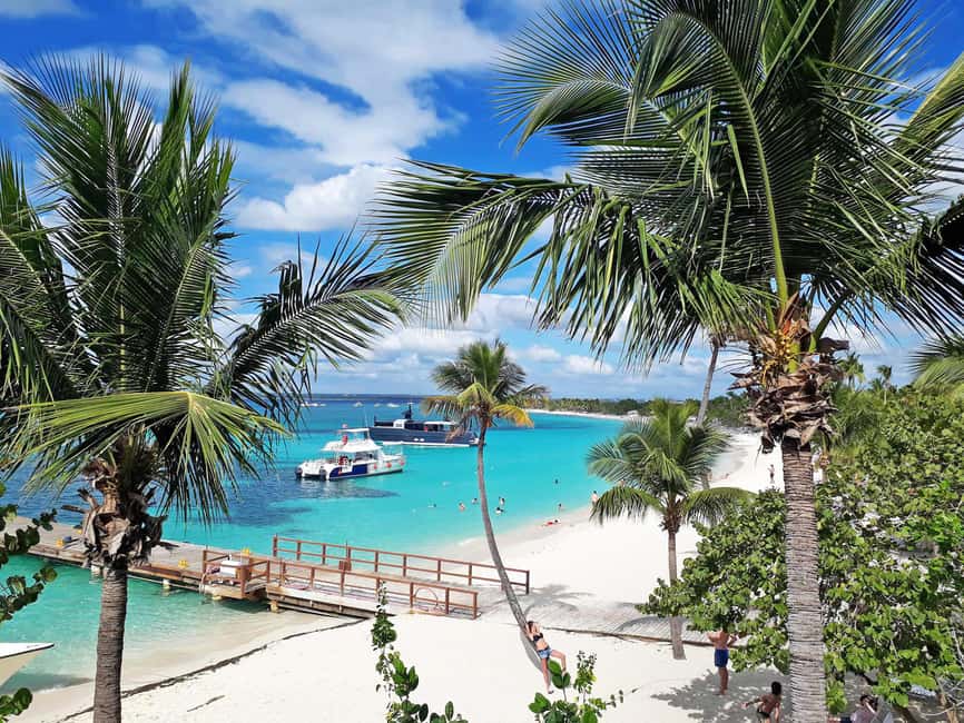 Punta Cana: Full Day Boat Trip to Catalina Island with Lunch - The real shape of the 12-hour day