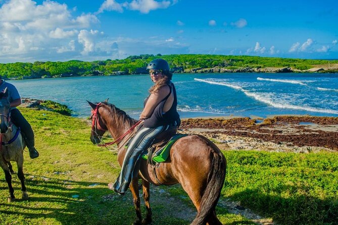 Punta Cana Horseback Ride: Jungle, Macao Beach & Free Pick Up - What to bring and what to skip