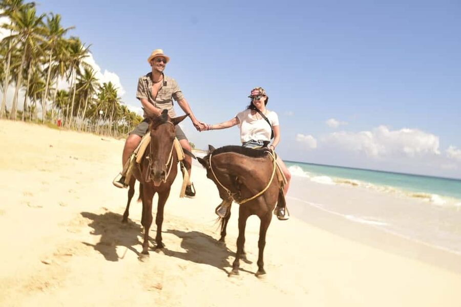 Punta Cana: Horseback Ride to Macao Beach - Through Punta Cana Forest
