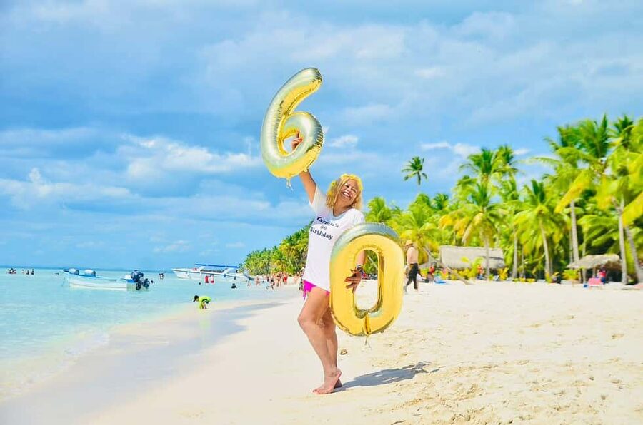 Punta cana: Island Escape to Saona • catamaran & Beach lunch - The catamaran turns the return into a party